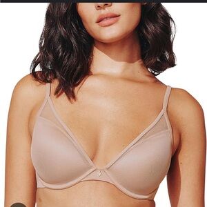 Seamless Nude Bra